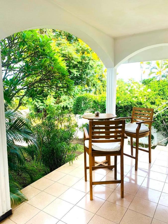 Bed and Breakfast Le Caillou Blanc Saint-Paul Exterior foto