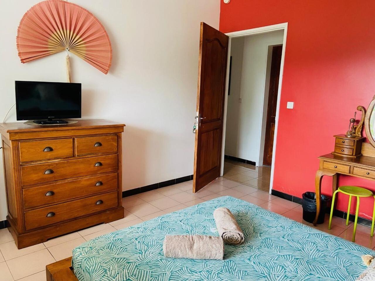 Bed and Breakfast Le Caillou Blanc Saint-Paul Habitación foto